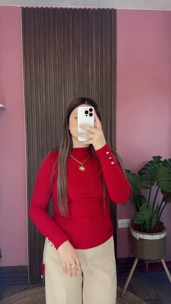 Blusa Manga Larga Roja