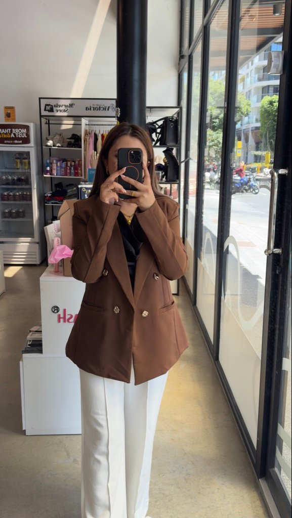 Blazer Botón Zucarita Café
