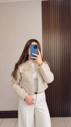 1007520c-8b90-563c-8917-7760655a6040.jpg Chaqueta Corta de Paño Beige
