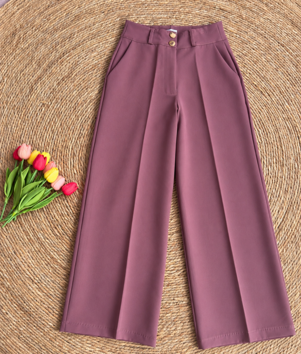 Pantalon de vestir con botones rosado