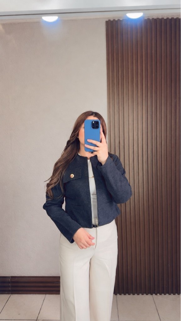 Chaqueta Corta de Paño Negro