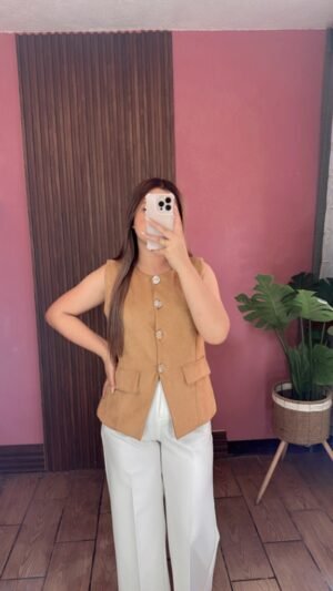 Blusa tipo Chaleco Biege