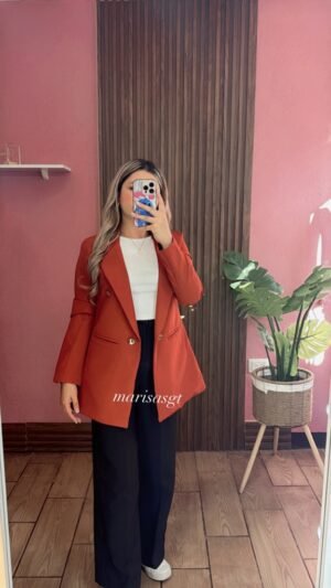 9c3b1601-3bfa-54a2-9342-911a3b3f54f0.jpeg Blazer con Forro 4/B Ladrillo