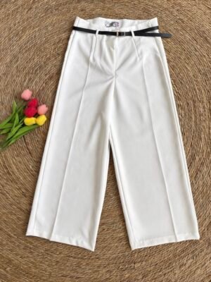 a8dc89c6-d058-5d44-b5a6-eefe0ccb7c6f.jpeg Pantalón Culotte/corto Blanco