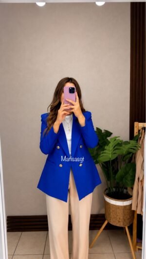 a947530e-31f9-5fb8-aaf4-06bd3fead7a9.jpeg Blazer Boton Zucarita Azul Pavo