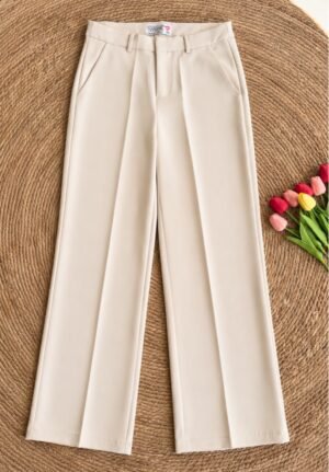 b0d1372d-f825-575b-8e08-b972391cda38.jpg Pantalón con Botones Azul Marino
