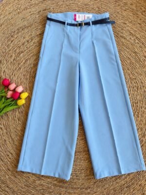 d499298a-8015-5181-bf44-aaa946be009d.jpeg Pantalón Culotte/corto Celeste