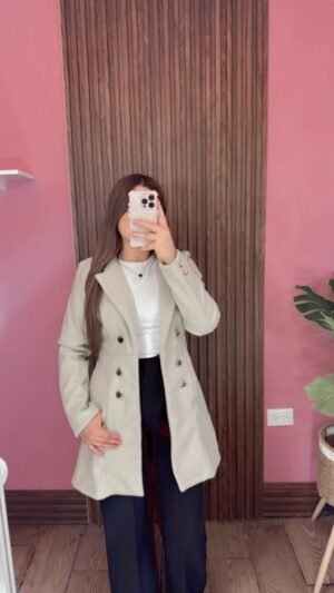 e1701283-b4c3-5021-ad5c-5ff6343b6751.jpeg Abrigo Estilo Abierto Beige