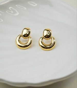ed101cca-86d1-5cce-80a0-fec76be73e5a.jpg Aretes Abbie